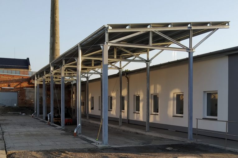 zastřešení nakládací rampy - konstrukce